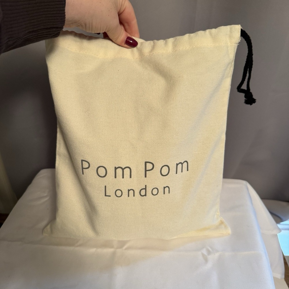 Pom Pom London Original Leather Crossbody Bag Purse Charm Light Gray NWOT - Picture 16 of 16